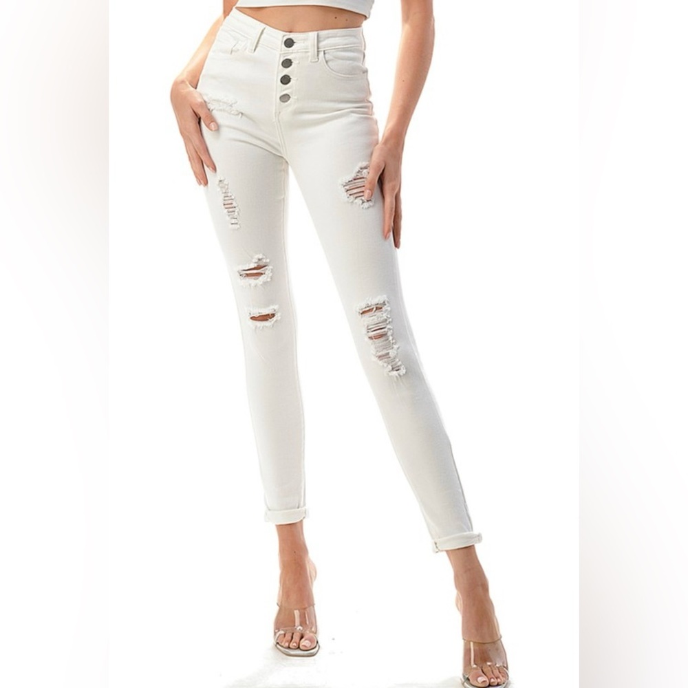 Womans White Ripped Skinny Jeans